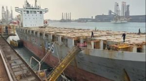 1st ship recycling at Netherlands